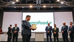 زرنام و زرکام برگزیده جوایز صنعتی و صادراتی البرز شدند